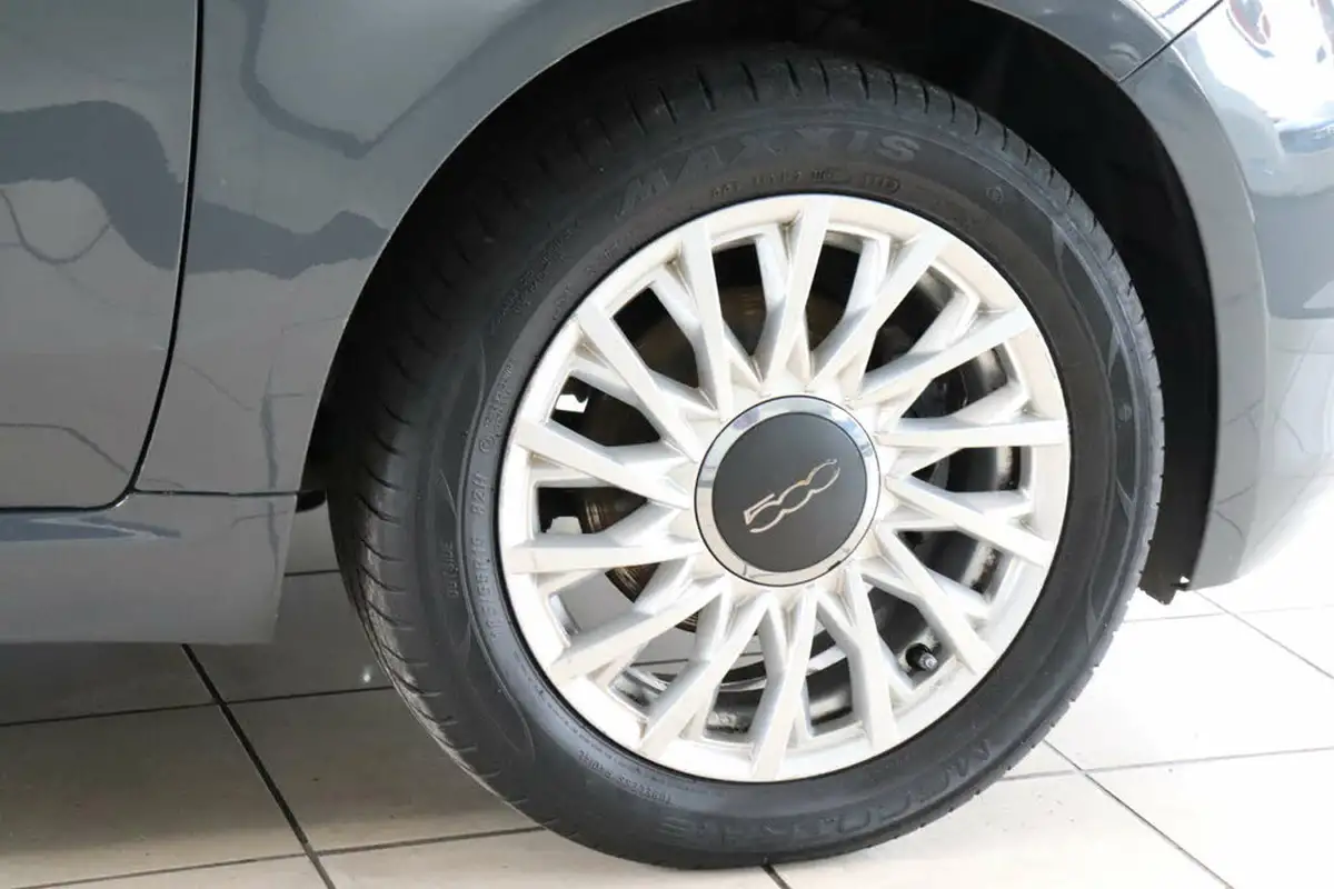 2016-fiat-500-12-lounge-big-74
