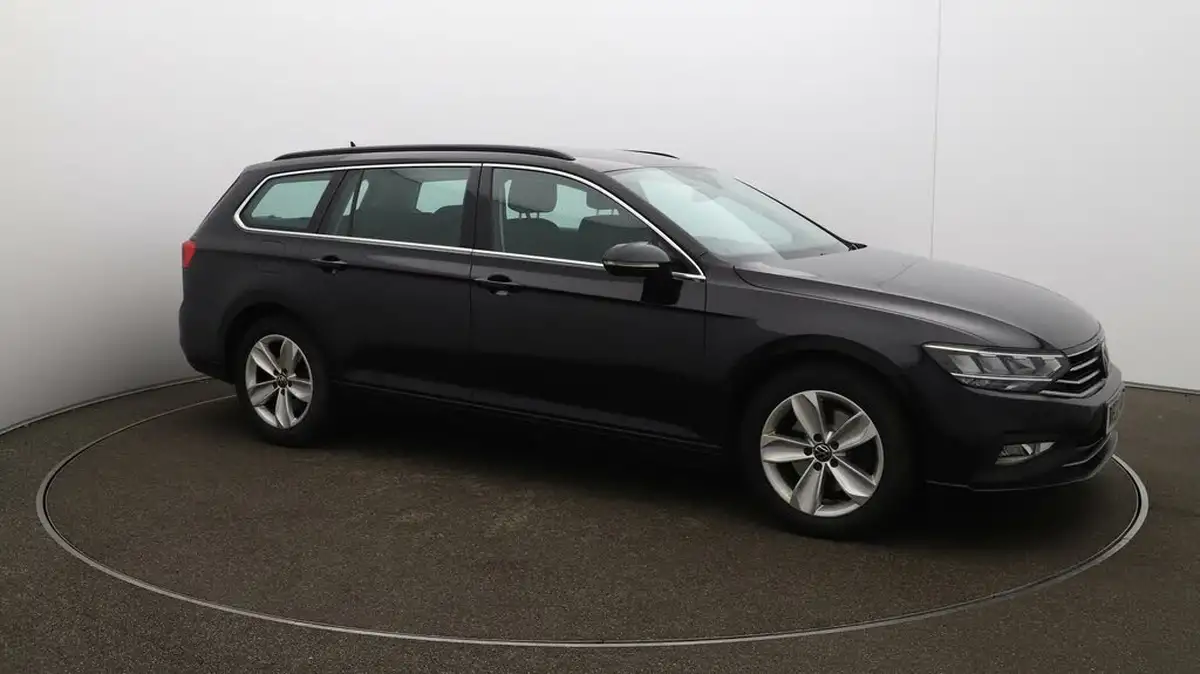2022-volkswagen-passat-20tdi-se-nav-150ps-estate-5d-dsg-big-36
