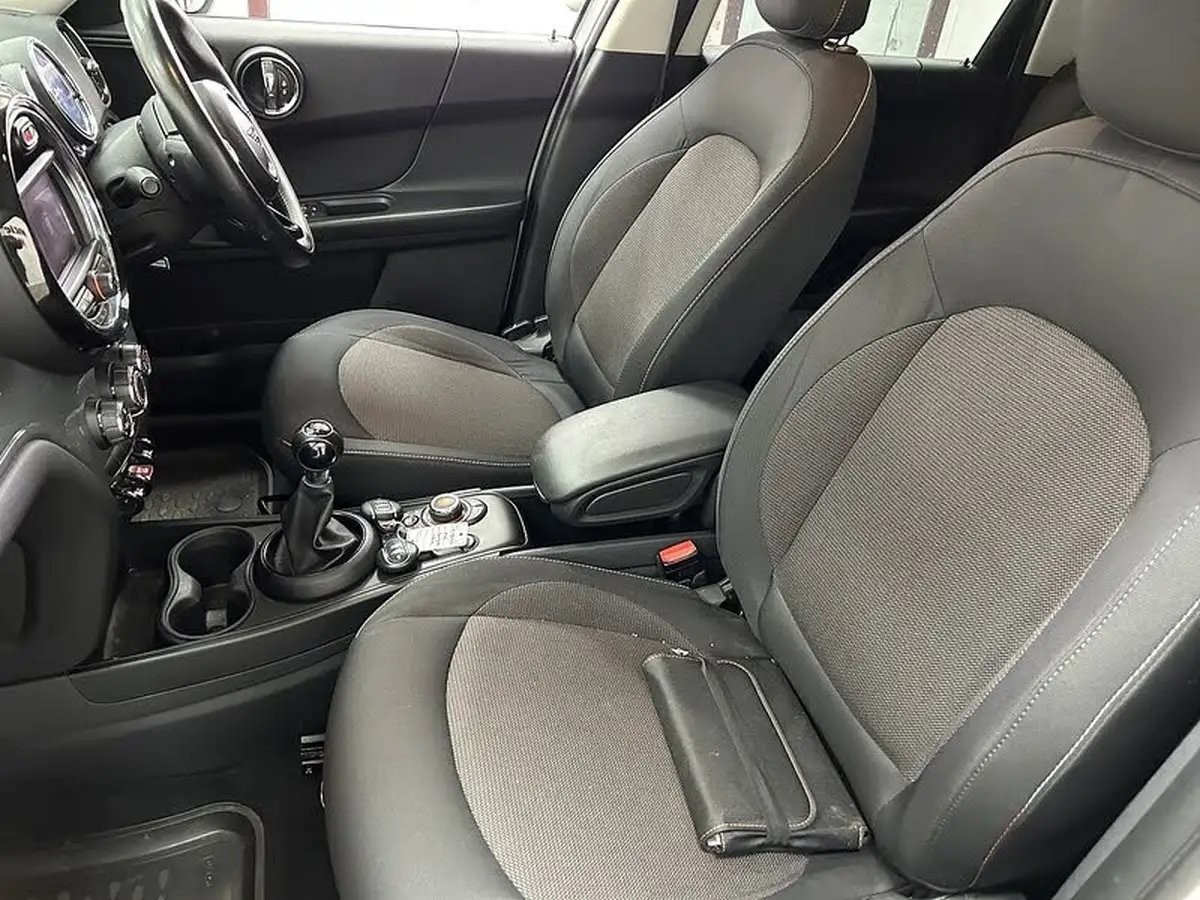 2018-mini-countryman-20td-cooper-d-sport-ss-all4-big-10