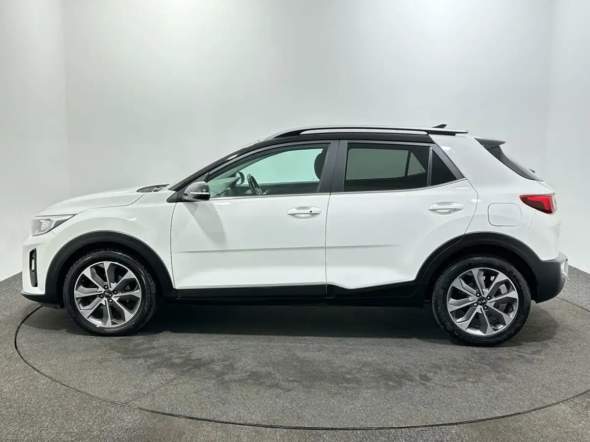 2019-kia-stonic-10-t-gdi-4-dct-big-3