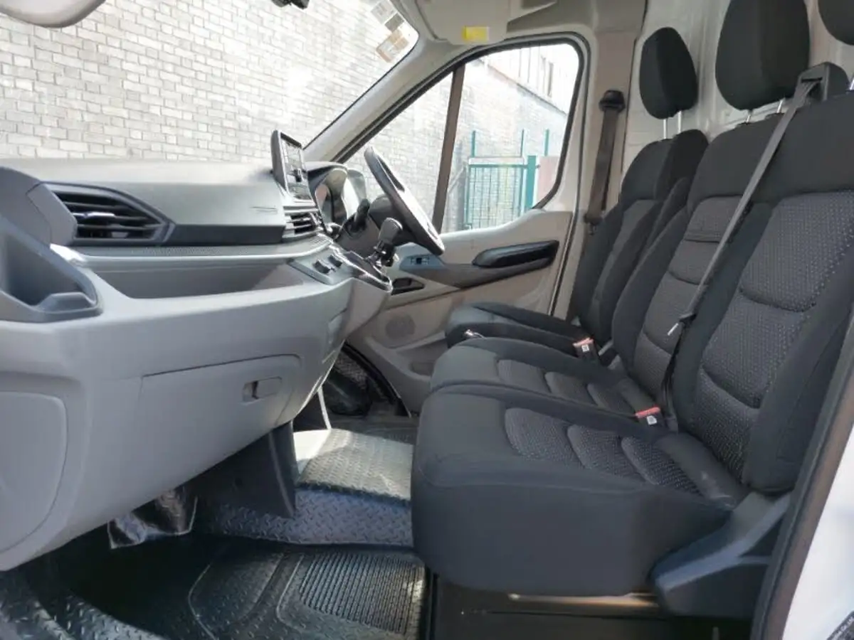 2022-maxus-deliver-9-big-4