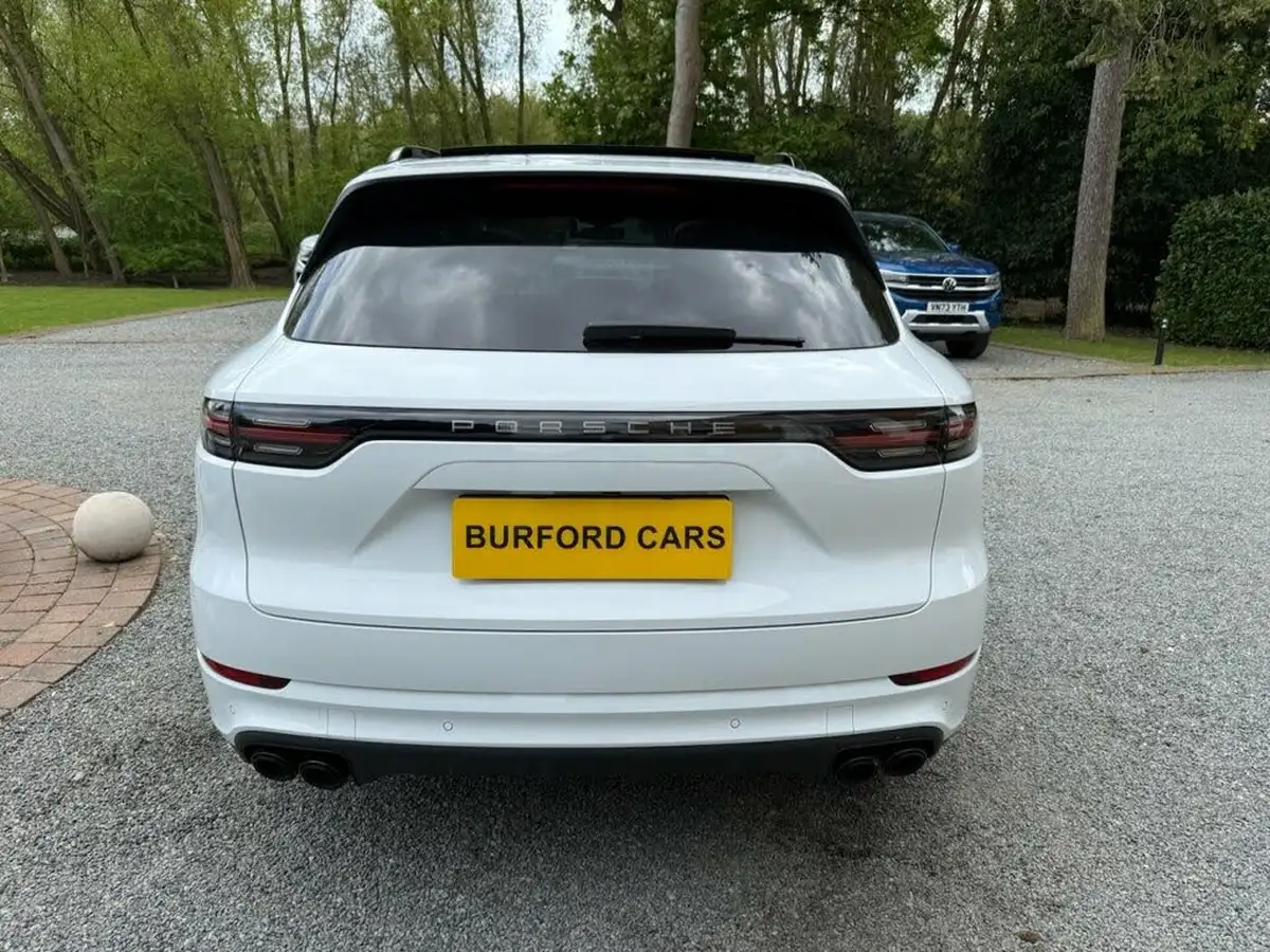 2023-porsche-cayenne-30-v6-e-hybrid-platinum-edition-462ps-station-wagon-big-29