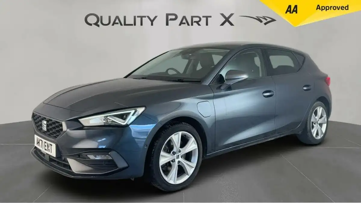 2021-seat-leon-14-e-hybrid-fr-hatchback-big-6