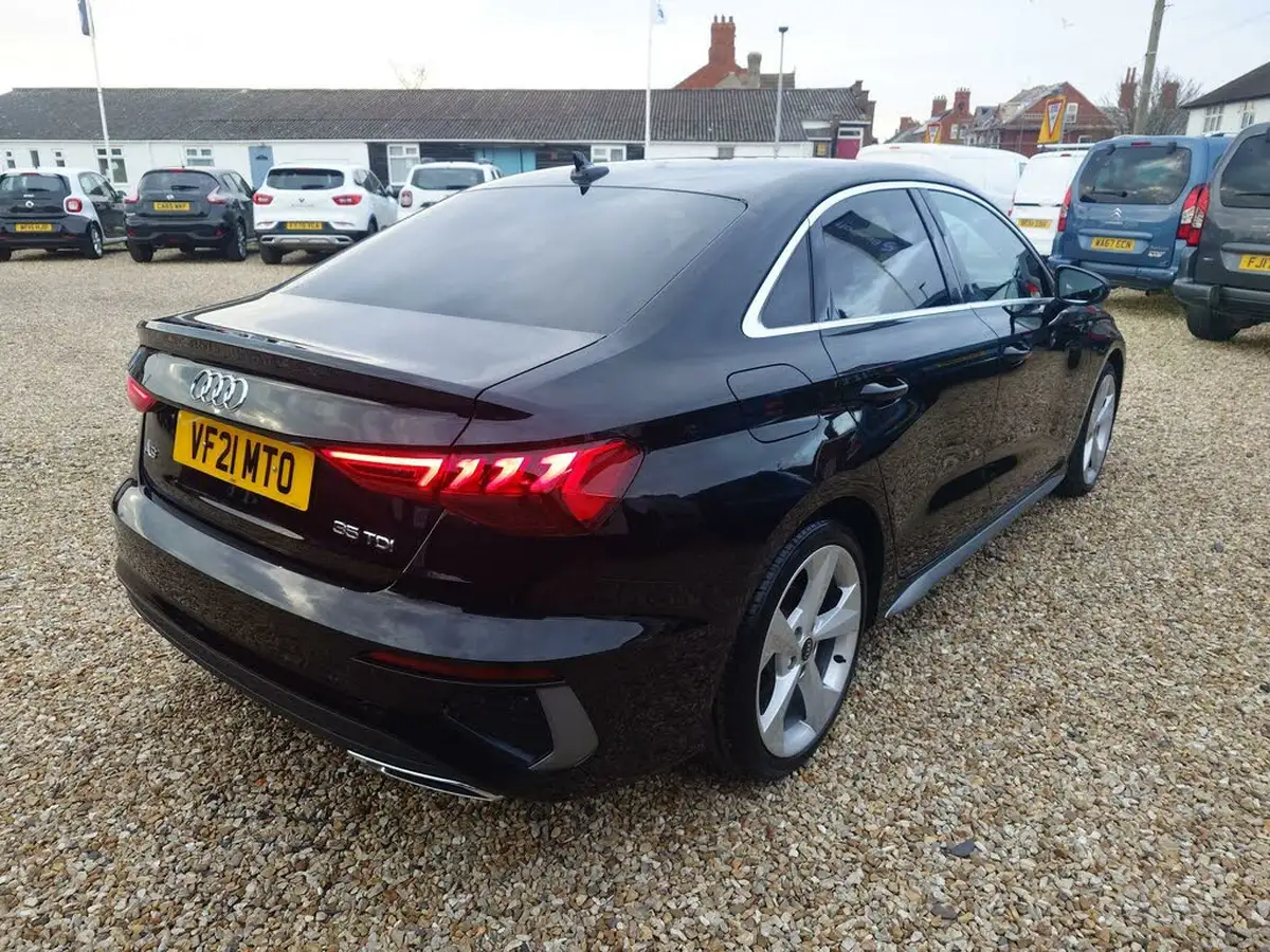 2021-audi-a3-20-35-tdi-s-line-saloon-4d-tronic-big-5