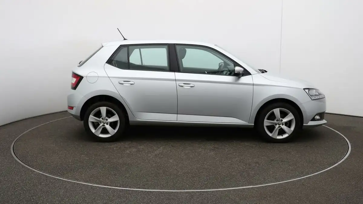 2019-skoda-fabia-10-tsi-se-l-95ps-ss-hatchback-big-42