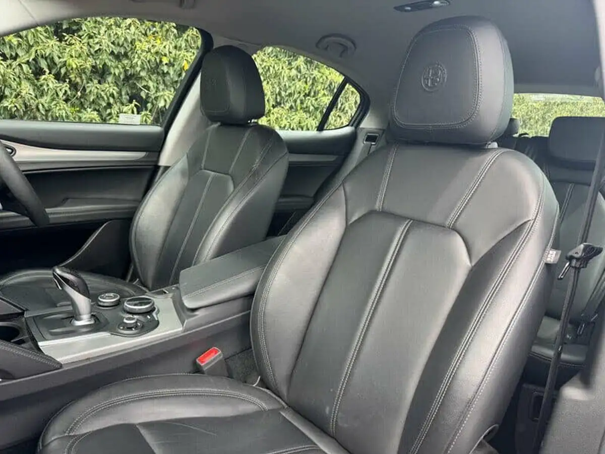 2018-alfa-romeo-stelvio-22td-speciale-207bhp-big-7