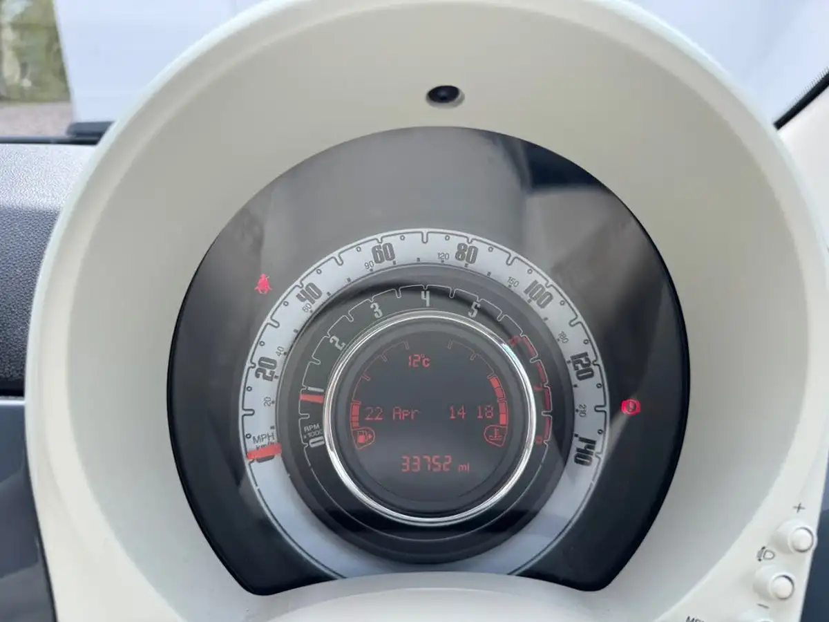 2019-fiat-500-12-lounge-big-16