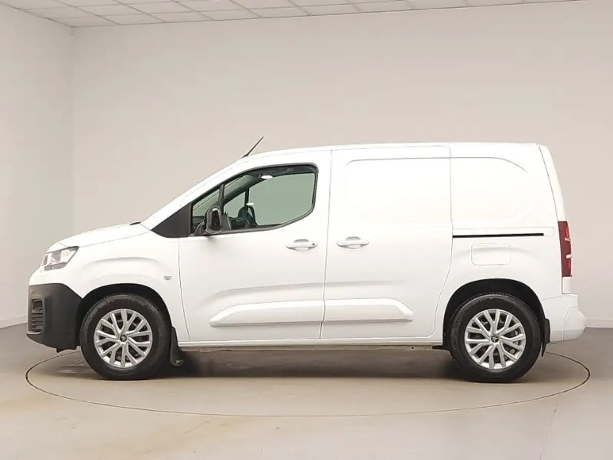 2024-citroen-berlingo-e-driver-edition-m-50kwh-800-big-3