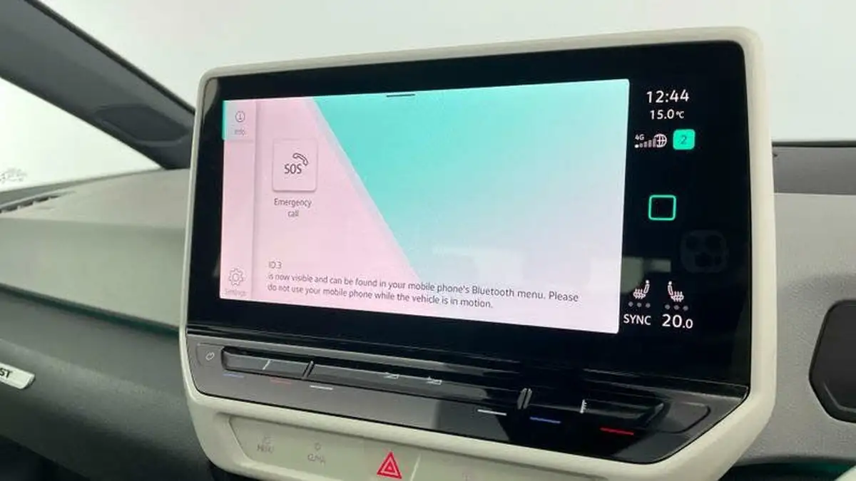 2020-volkswagen-id3-e-first-edition-big-21