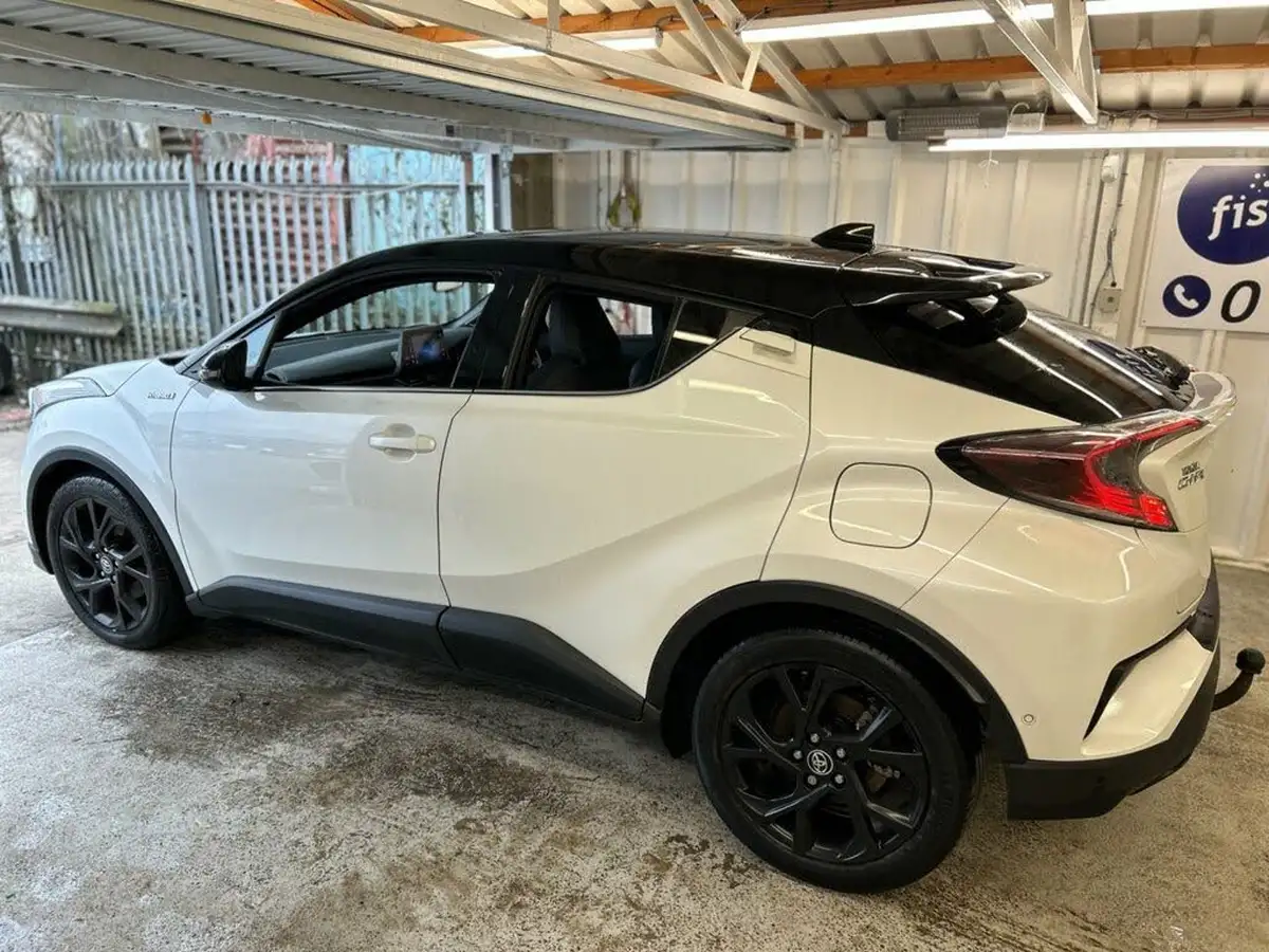 2018-toyota-c-hr-18-vvt-i-dynamic-foc-sport-pack-big-13