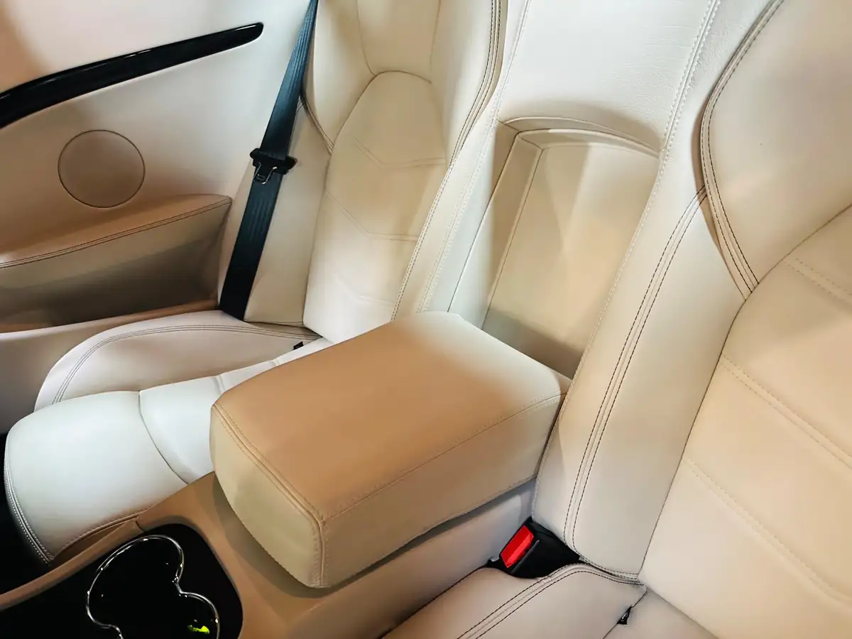 2016-maserati-granturismo-47-sport-big-11