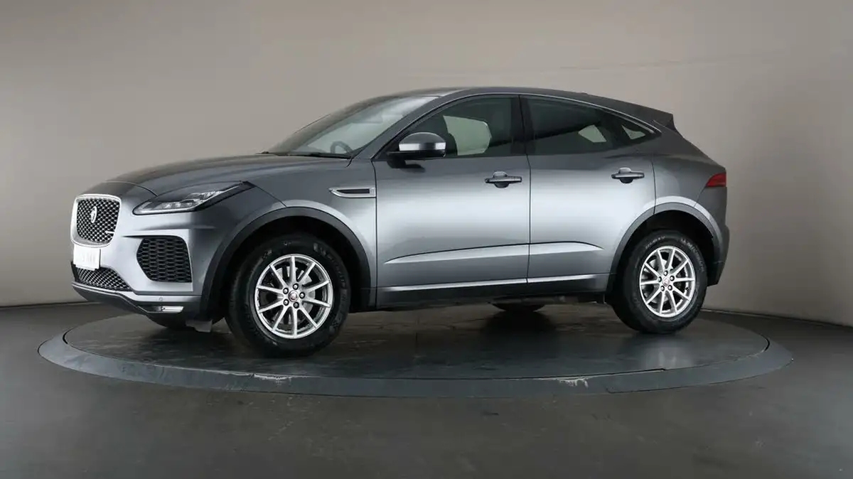 2019-jaguar-e-pace-20-i4d-r-dynamic-150ps-big-34