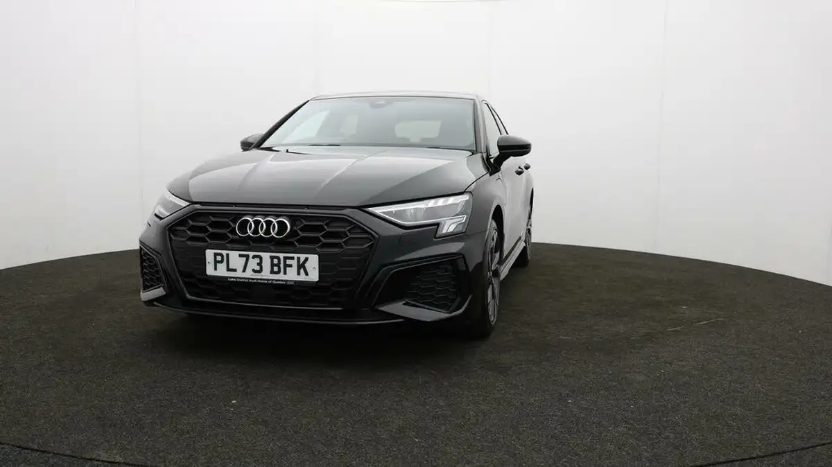 2023-audi-a3-14-45-tfsi-e-s-line-competition-big-47