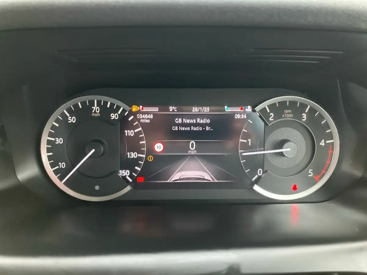 2021-land-rover-discovery-sport-20-d165-s-big-13