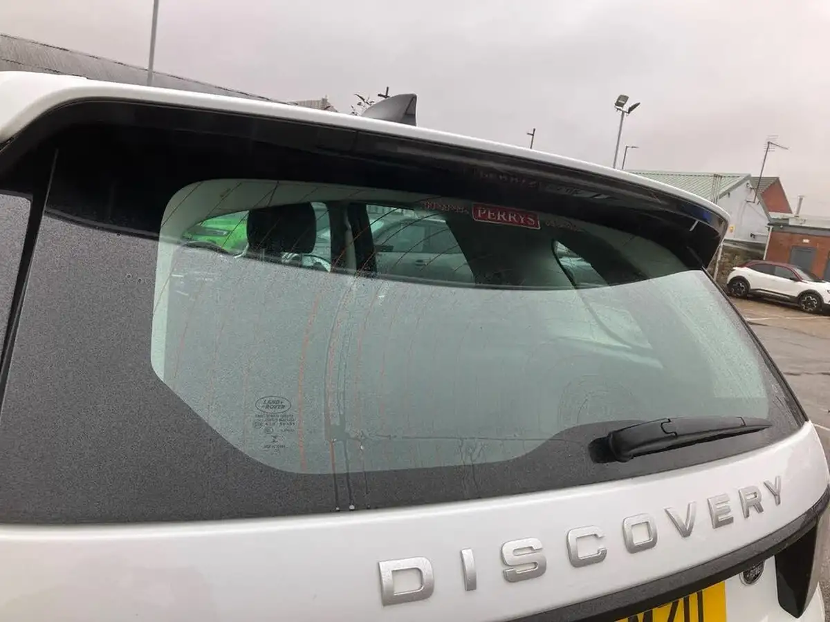 2021-land-rover-discovery-sport-20-d165-s-big-34