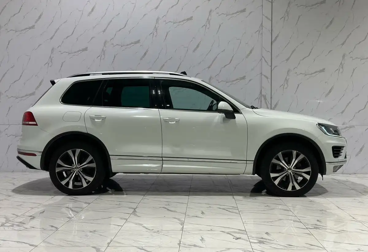 2016-volkswagen-touareg-30tdi-r-line-262ps-2967cc-big-11
