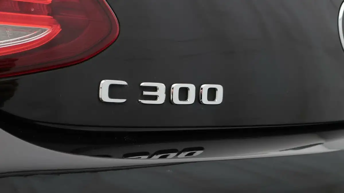 2019-mercedes-benz-c-class-20-c300-amg-line-coupe-2d-big-20