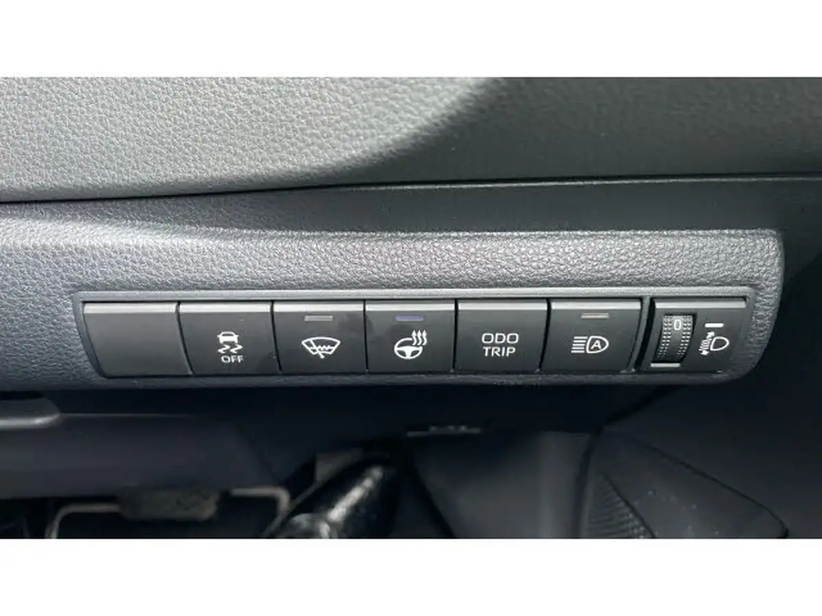 2024-toyota-corolla-18-vvt-i-icon-touring-sports-big-39