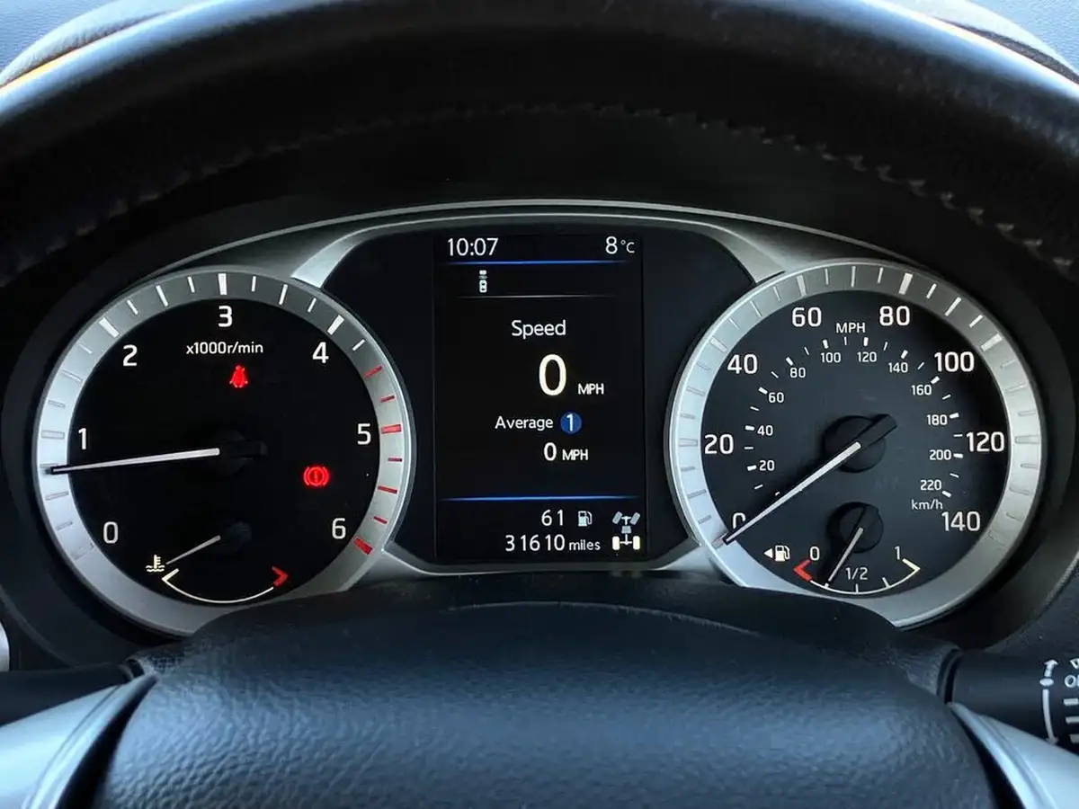 2020-nissan-navara-23dci-tt-tekna-8-navileather-big-11