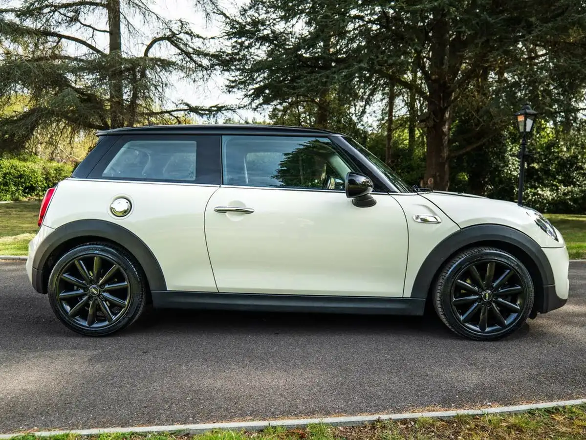 2015-mini-cooper-20td-cooper-sd-170bhp-chili-ss-hatchback-3d-sport-auto-big-6