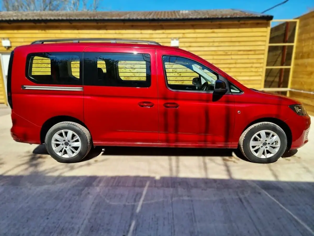 2023-volkswagen-caddy-15-tsi-maxi-life-big-7
