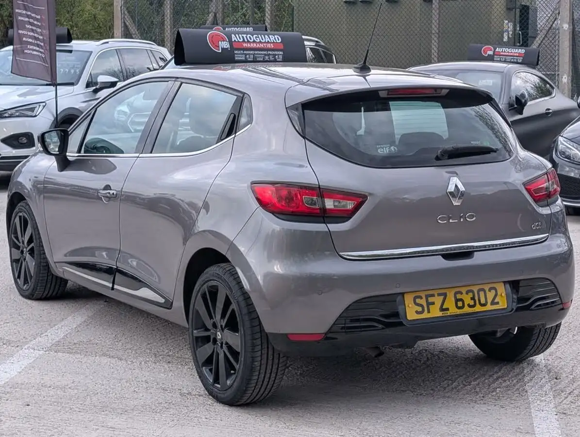 2014-renault-clio-15dci-dynamique-s-medianav-edc-auto-big-4