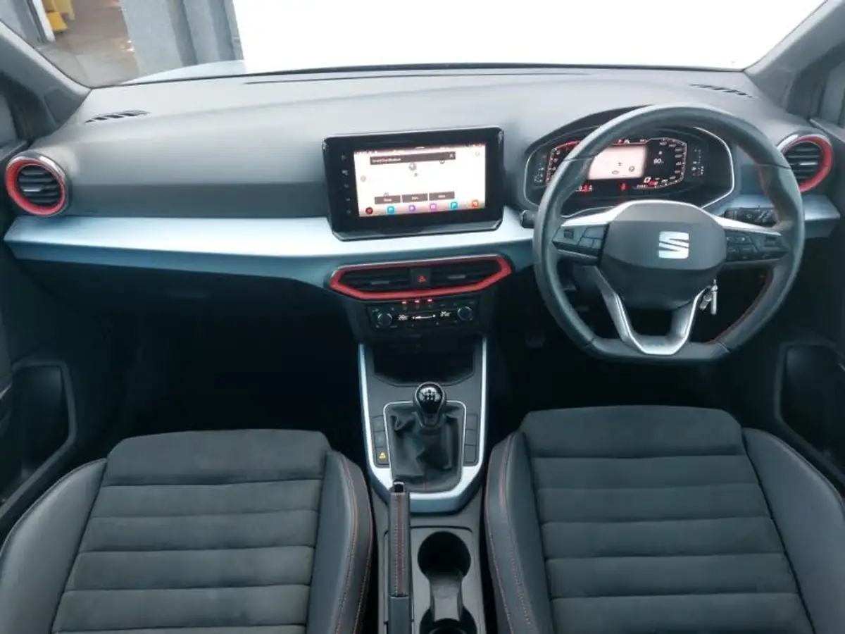 2022-seat-arona-10-tsi-fr-sport-big-2