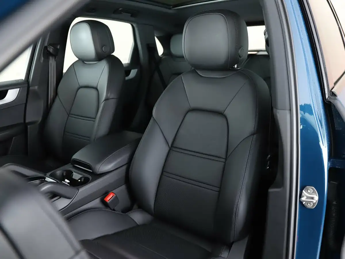 2023-porsche-cayenne-40-v8-station-wagon-big-14