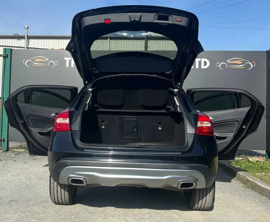 2016-mercedes-benz-gla-class-21d-gla-200d-sport-ss-7g-dct-big-9
