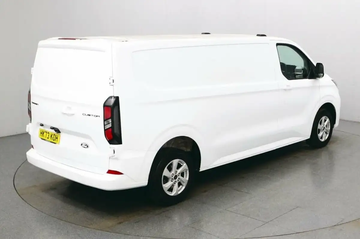 2023-ford-transit-custom-20tdci-320-l2h1-limited-136pseu6e-panel-van-1996cc-auto-big-7