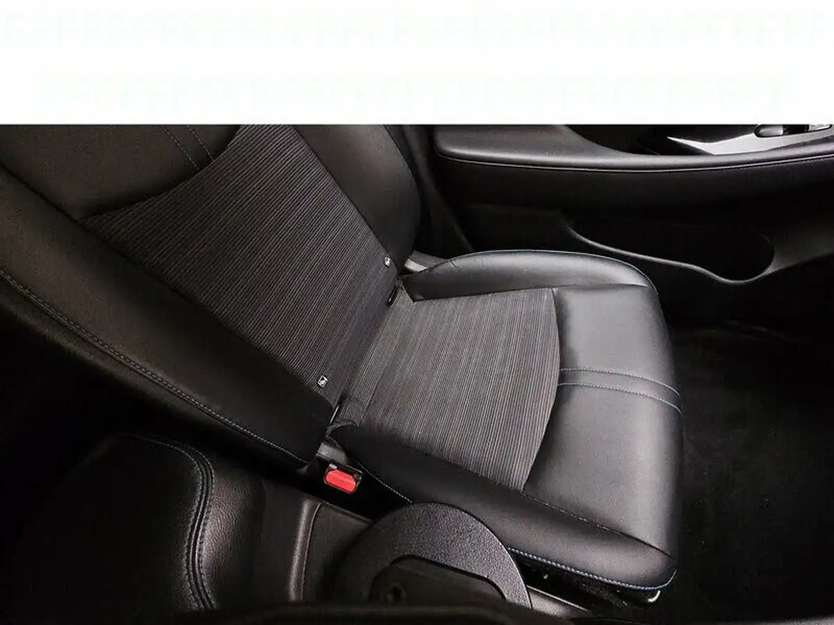 2020-nissan-leaf-e-n-connecta-big-5