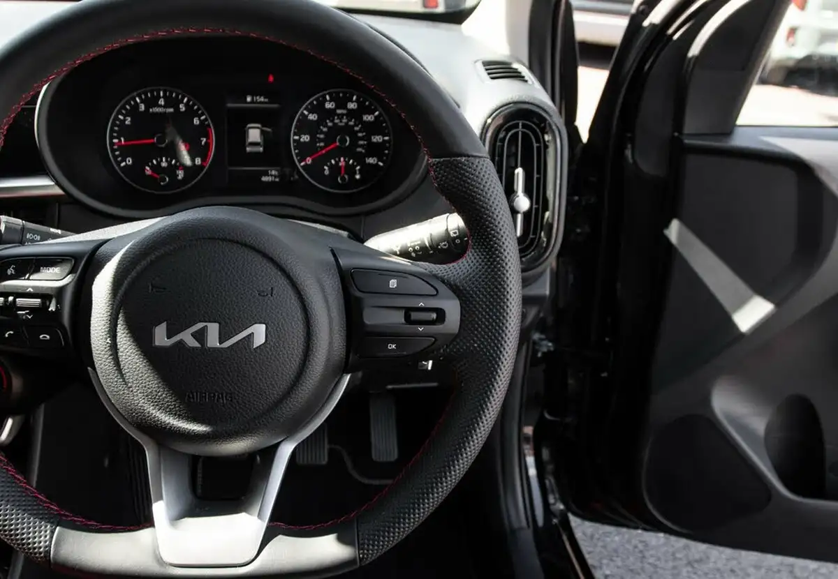 2023-kia-picanto-10-gt-line-big-19
