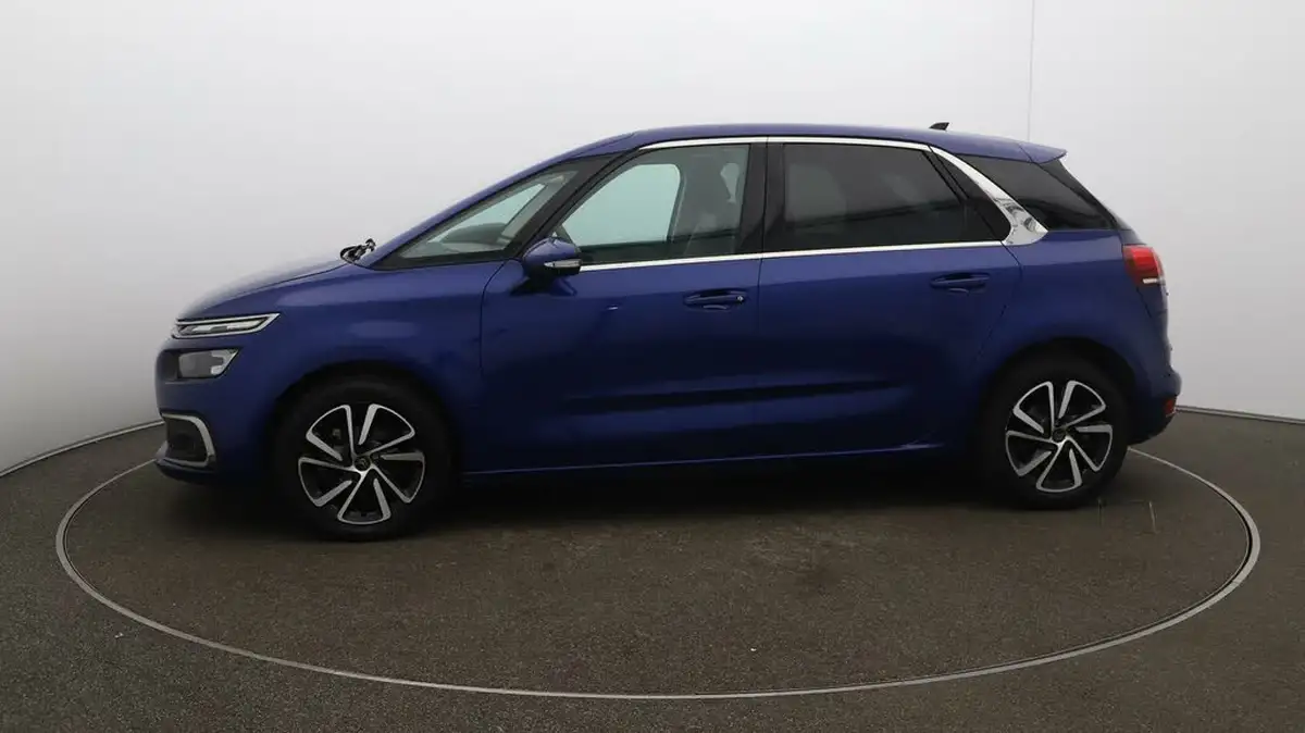 2018-citroen-c4-picasso-12-puretech-flair-big-4