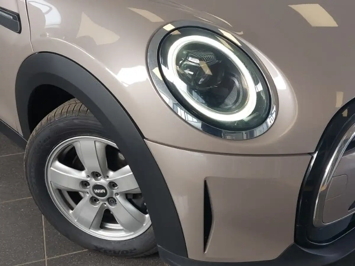 2022-mini-cooper-15-cooper-classic-hatchback-5d-auto-big-8