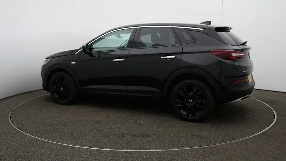 2020-vauxhall-grandland-x-12-sri-nav-big-39