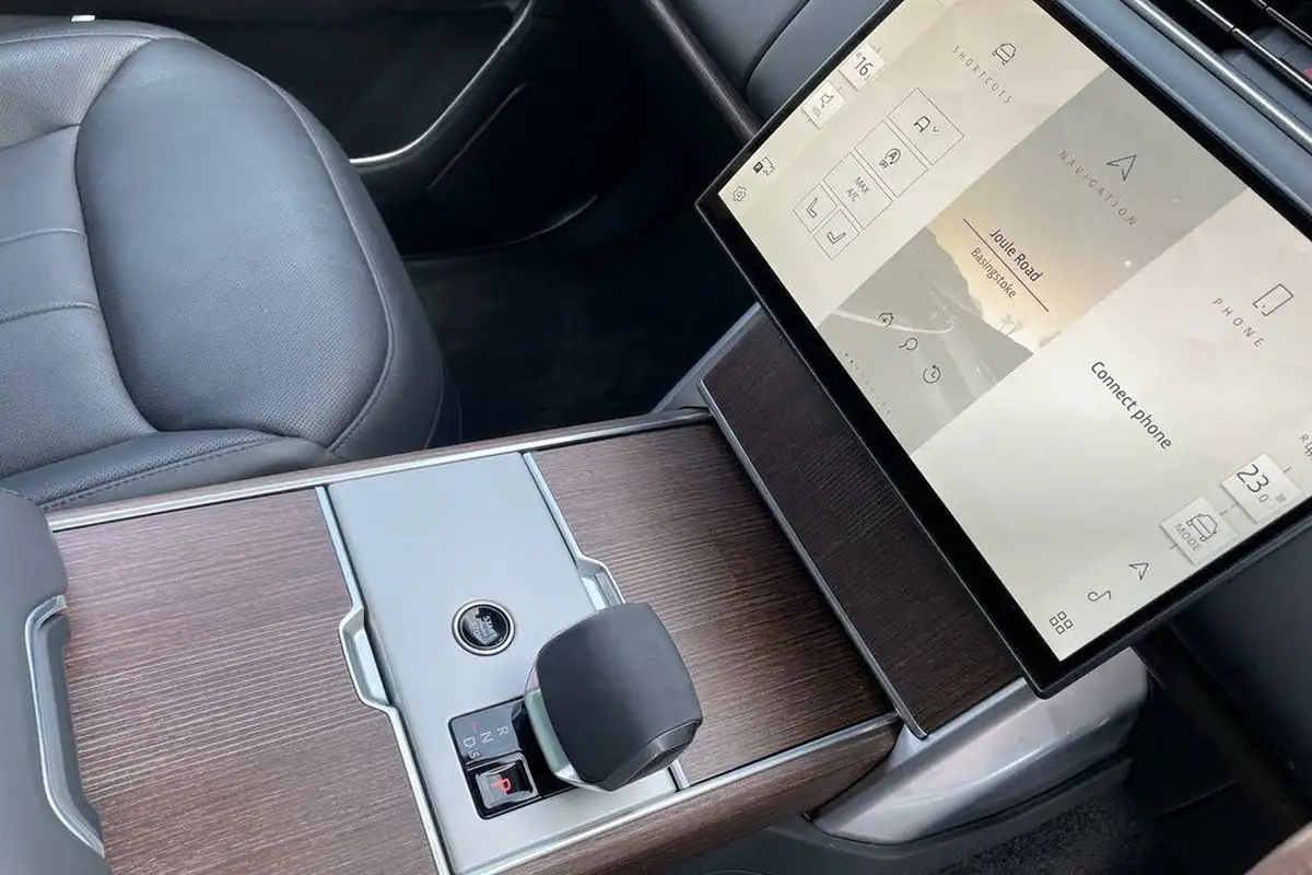 2024-land-rover-range-rover-30-d350-autobiography-big-19