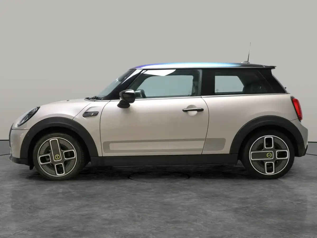 2021-mini-cooper-e-cooper-s-collection-edition-big-12