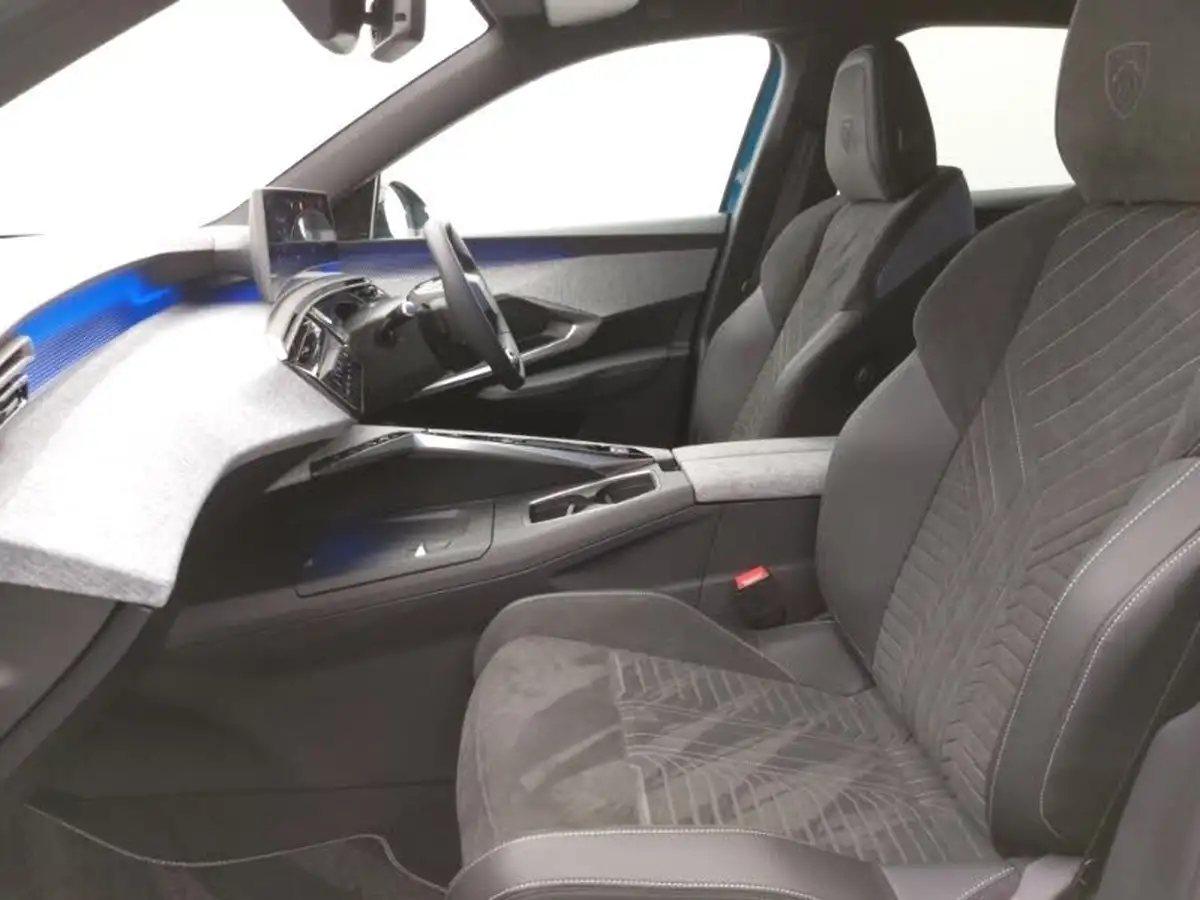 2024-peugeot-3008-suv-12-puretech-gt-136ps-hybrid-e-dsc6-big-4