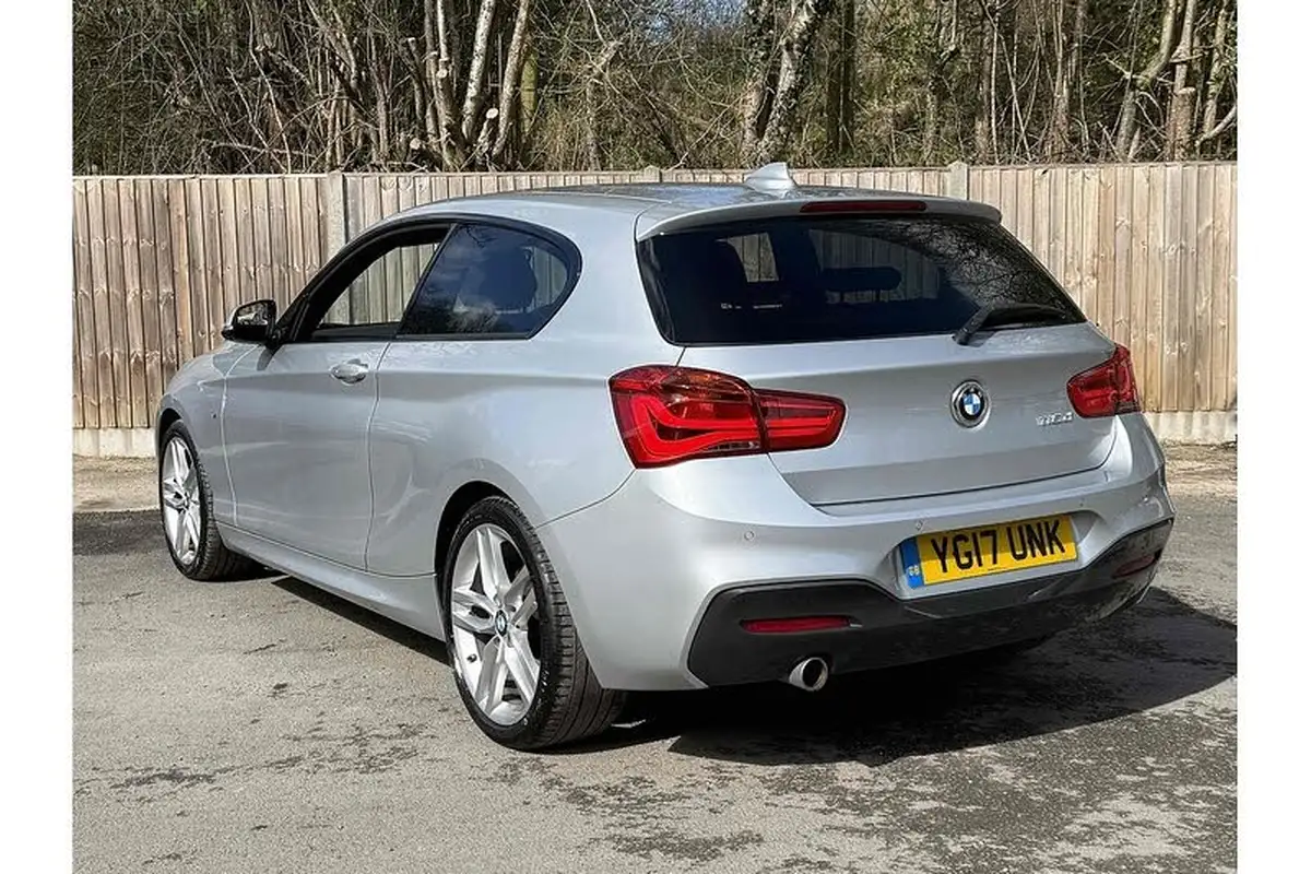 2017-bmw-1-series-15td-116d-m-sport-3d-auto-big-7