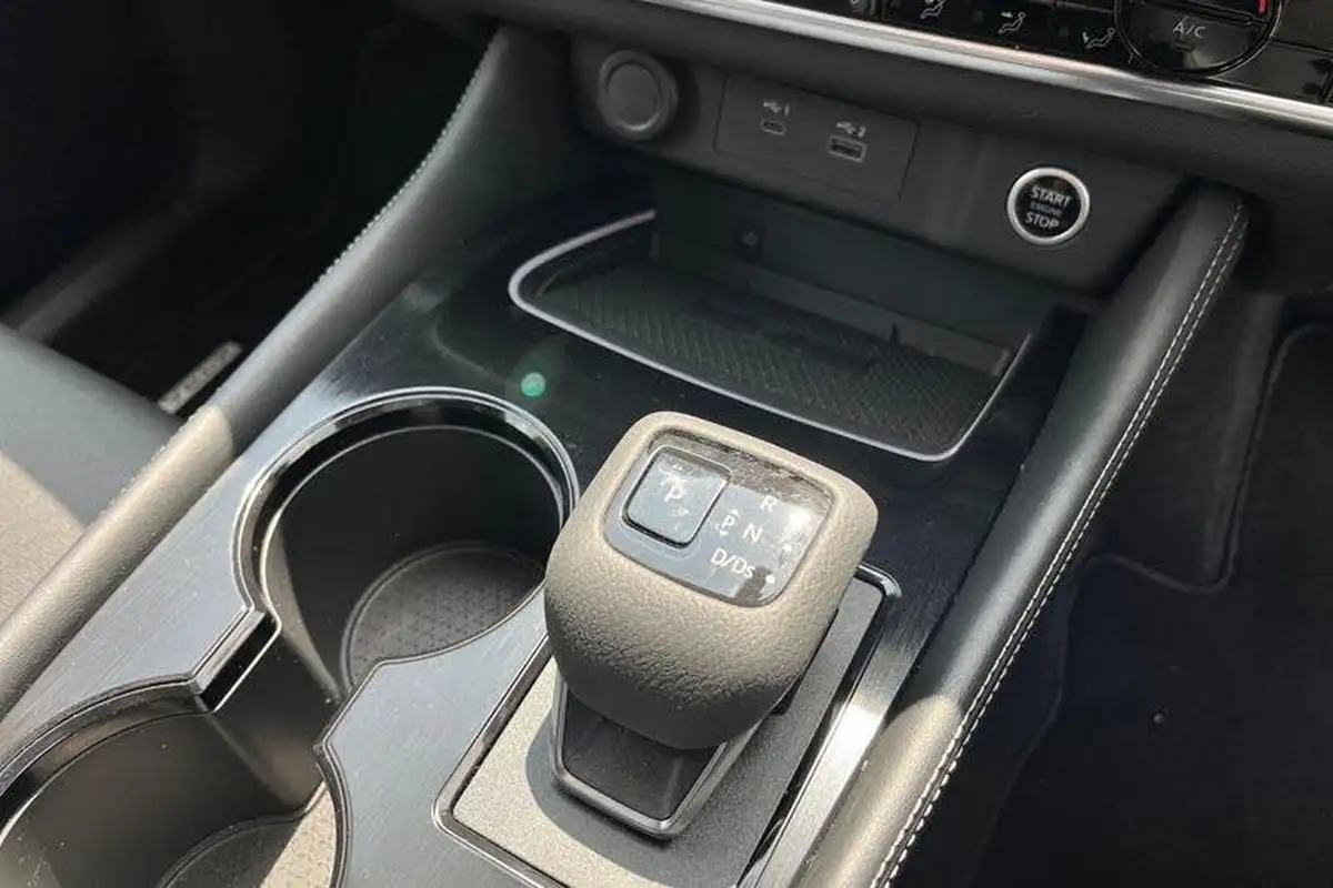 2023-nissan-x-trail-15-mhev-tekna-big-30
