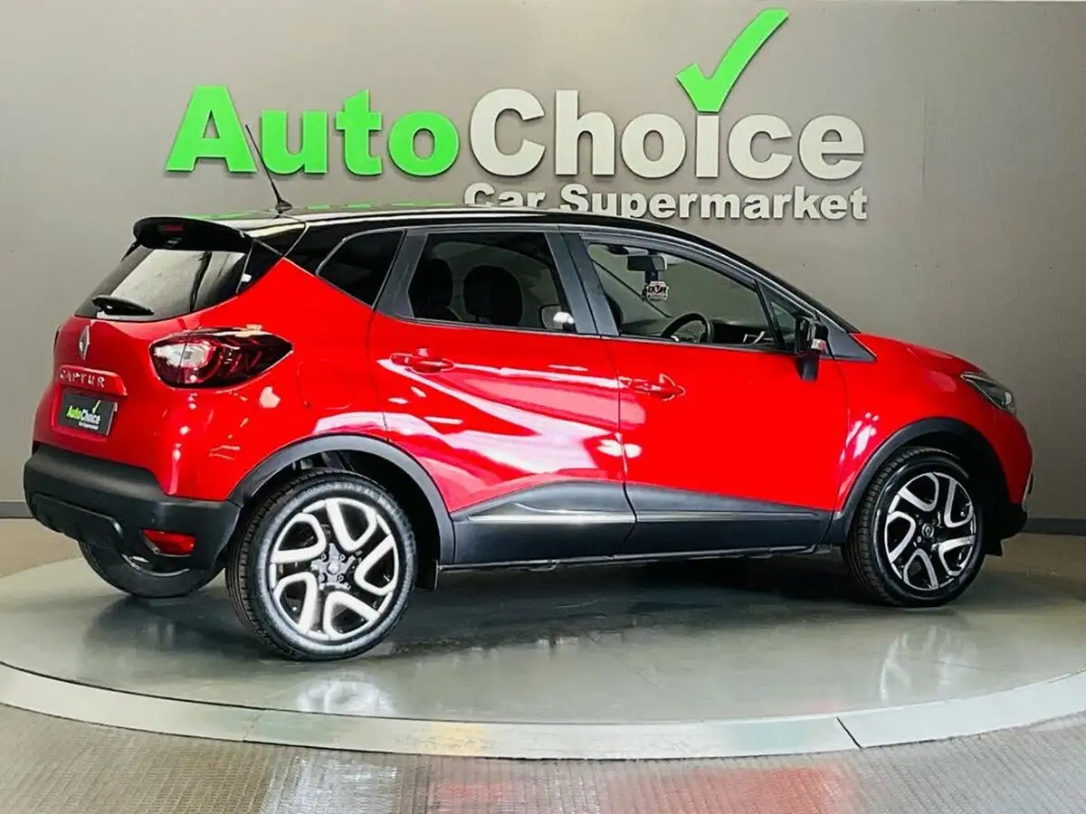 2019-renault-captur-09-tce-iconic-big-17