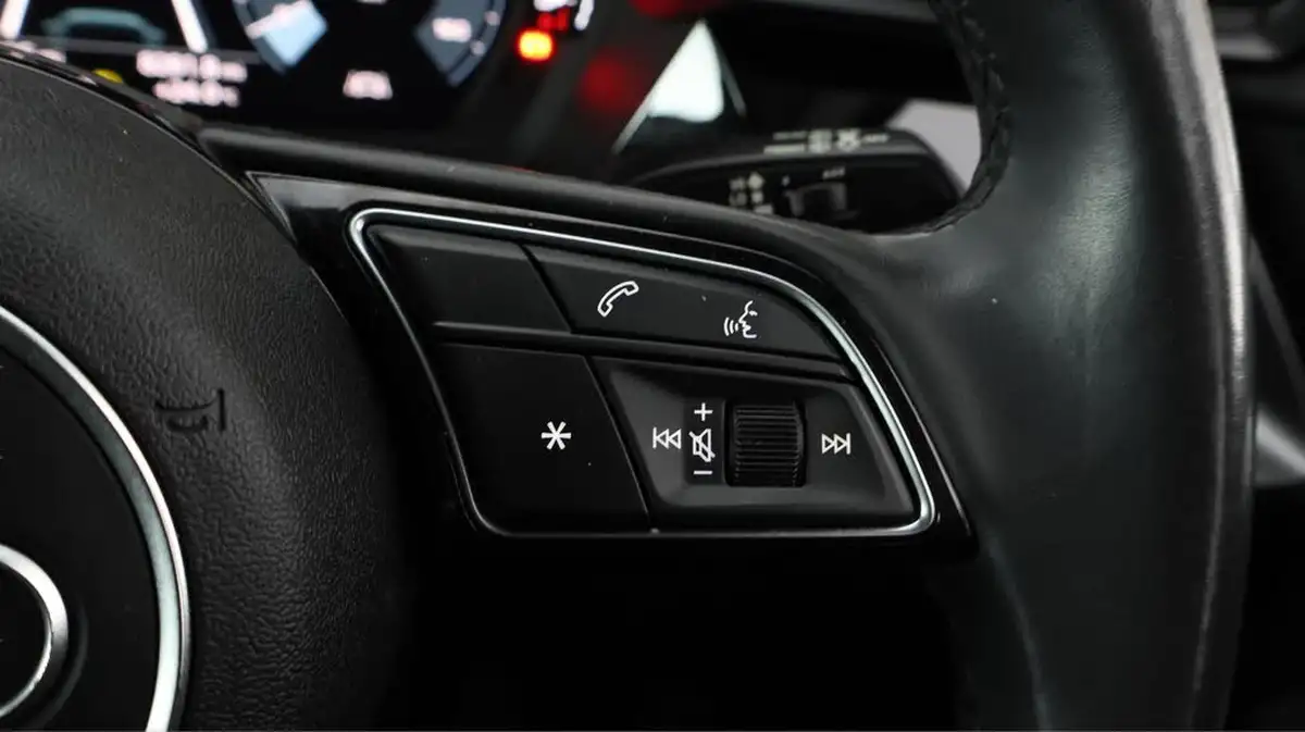 2021-audi-a3-15-35-tfsi-technik-big-24