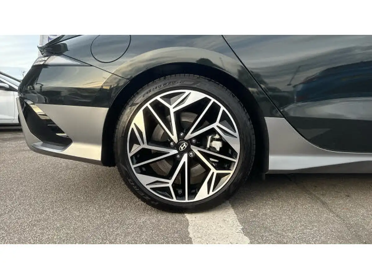 2024-hyundai-ioniq-6-e-premium-228ps-single-rwd-big-6