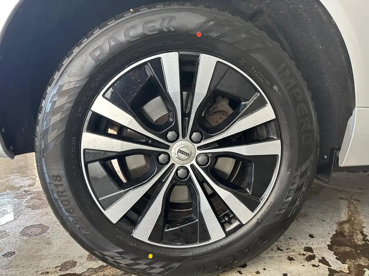 2021-volvo-xc60-20-t6-inscription-expression-340bhp-big-42