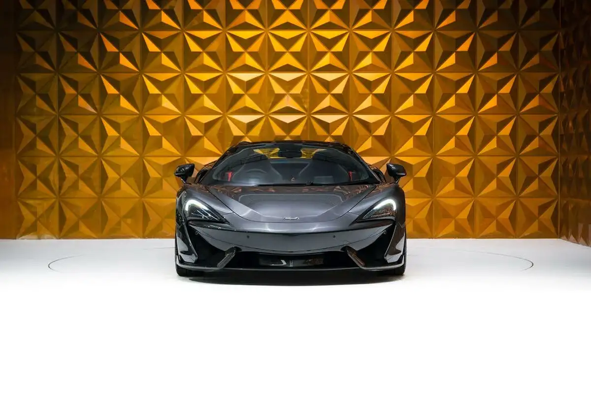 2019-mclaren-570s-38-coupe-big-1