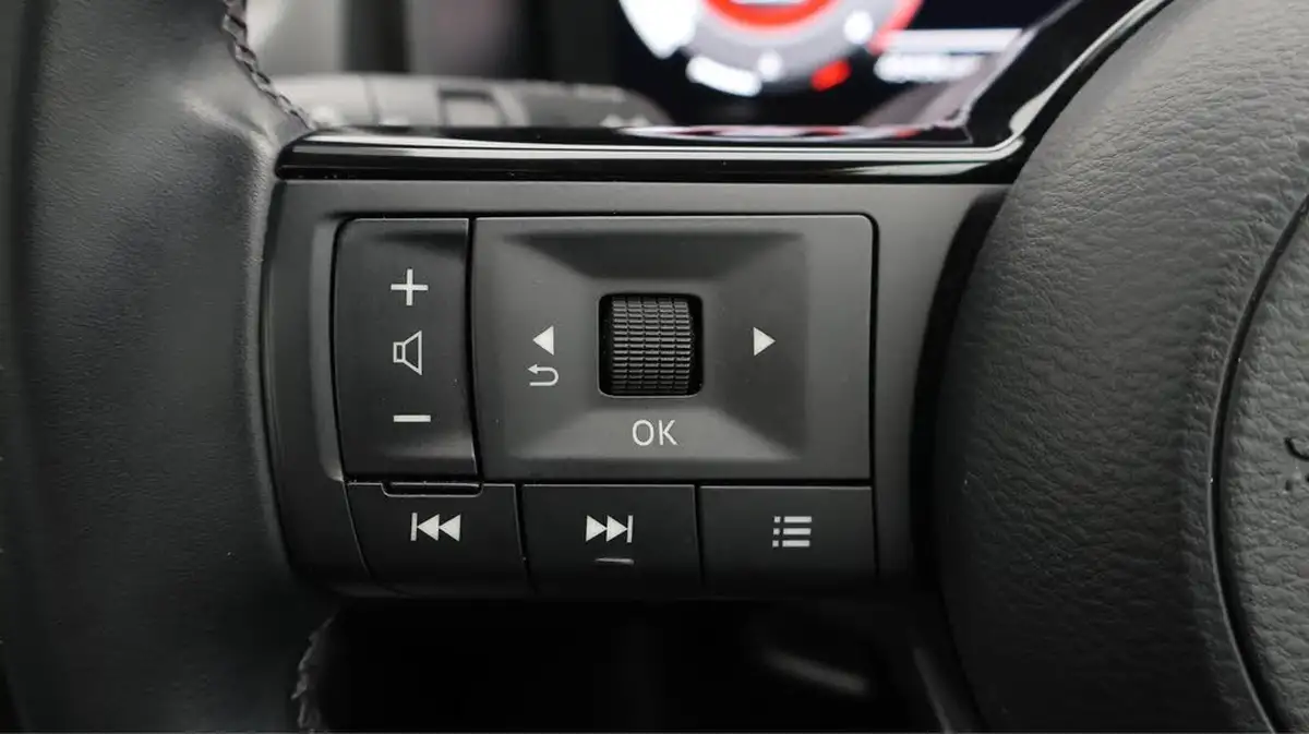 2022-nissan-qashqai-13-dig-t-n-connecta-140ps-big-22