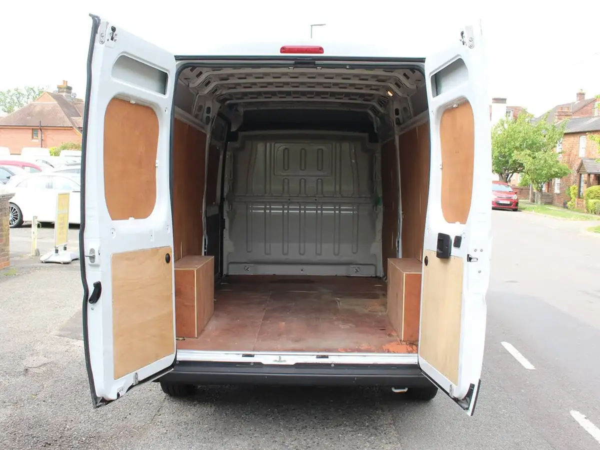 2022-vauxhall-movano-22cdti-l3-h2-3500-dynamic-140pseu6d-big-13