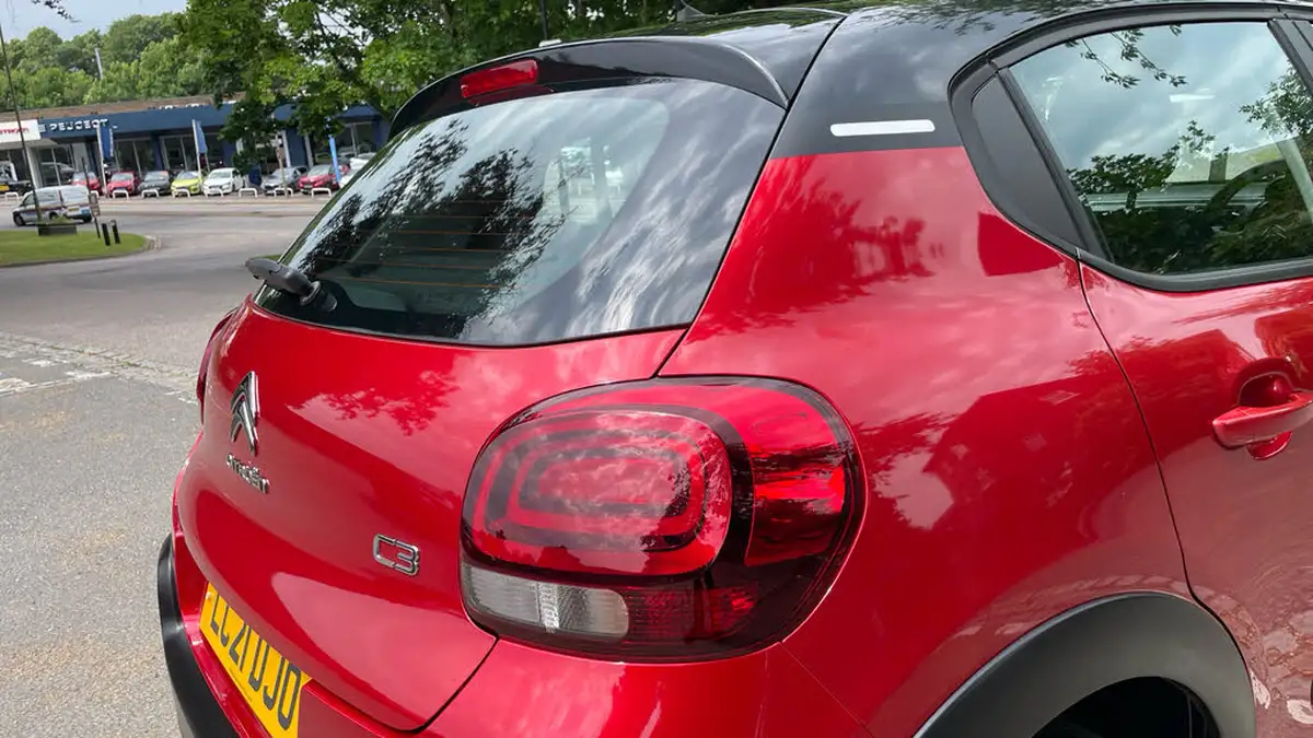2021-citroen-c3-12-puretech-shine-83ps-big-44