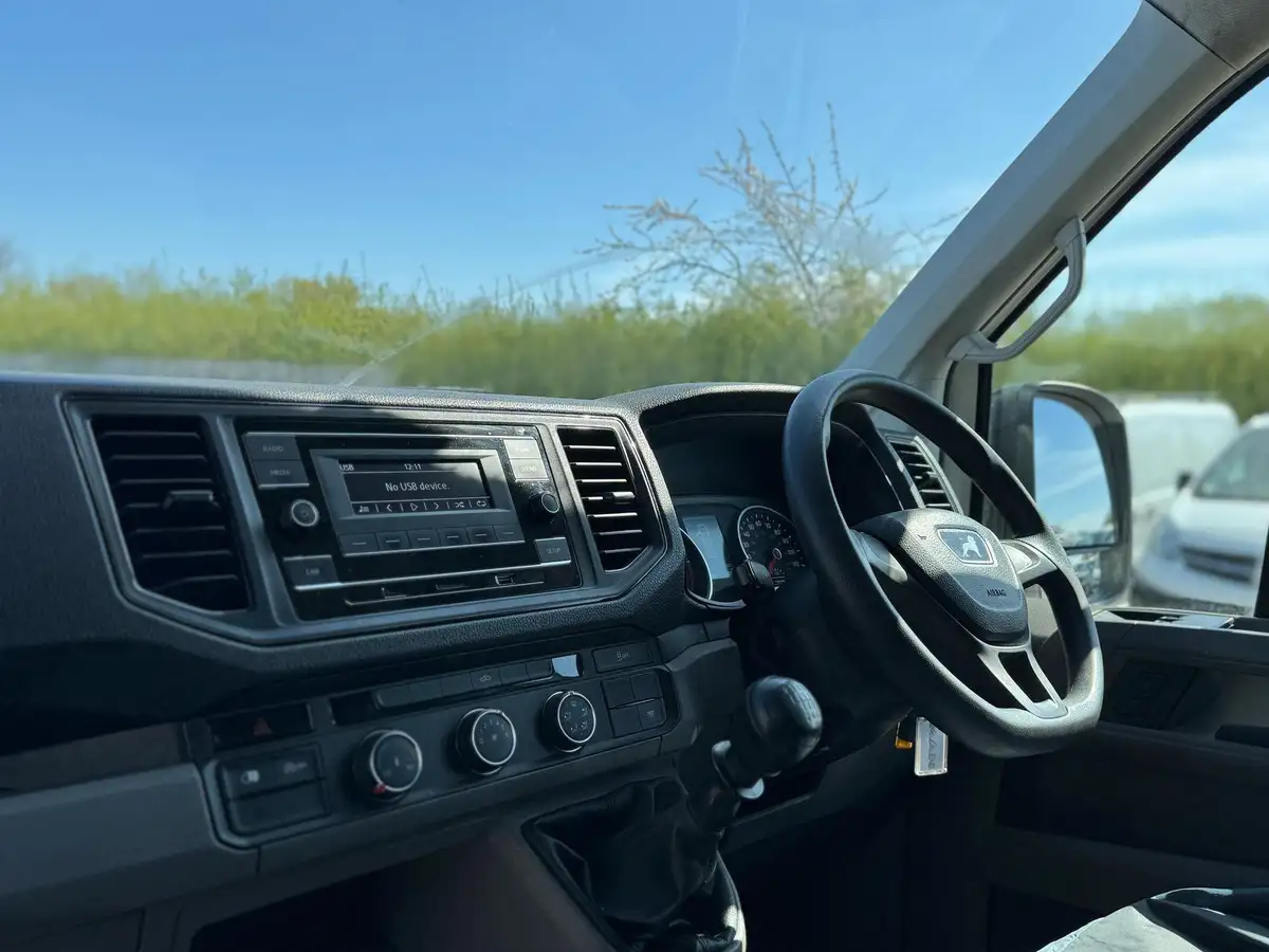 2021-man-tge-20-bitd-3180-long-177pseu6-rwd-high-roof-van-big-7