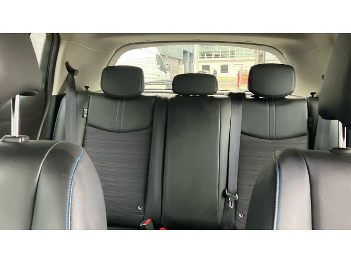 2021-nissan-leaf-e-n-connecta-big-14